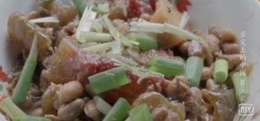 刘耀文视频曝光:娱乐圈私生活的真实一面引发热议